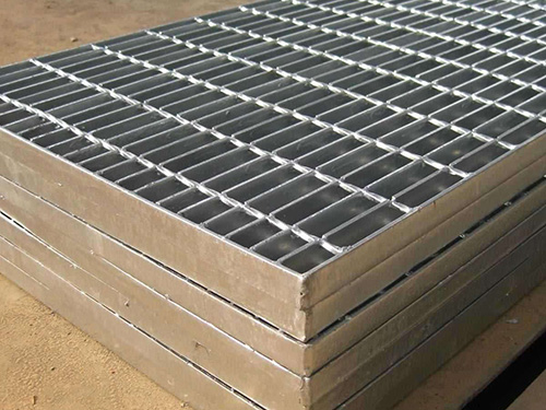 安裝格柵板過程中的注意事項(xiàng)